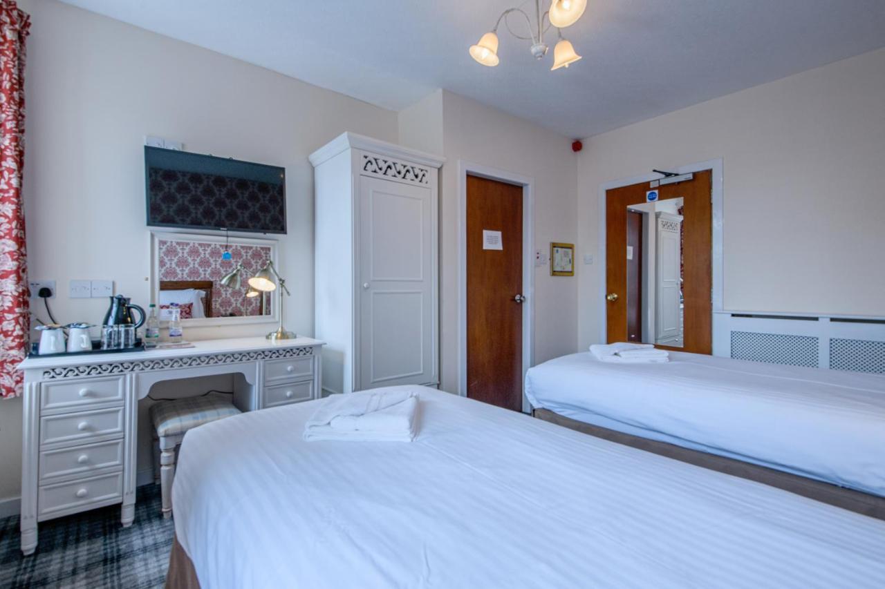 The Portland Hotel Lybster Buitenkant foto